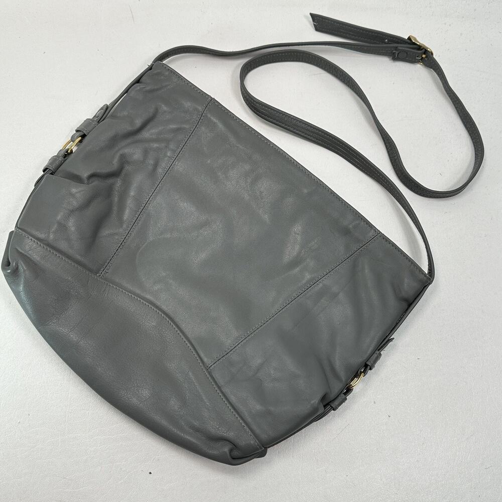 Vtg Gray Leather Purse Women Medium Lined Adj Strap Lined Handbag Crossbody Bag